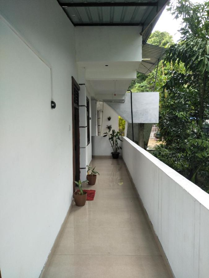 Green Cage Hotel & Restaurant Ella Ngoại thất bức ảnh