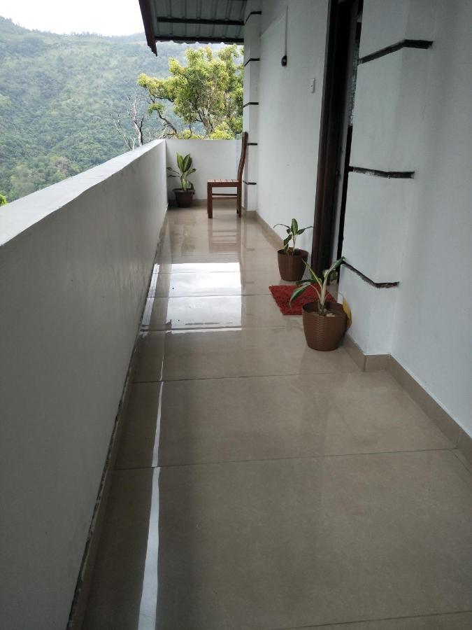 Green Cage Hotel & Restaurant Ella Ngoại thất bức ảnh