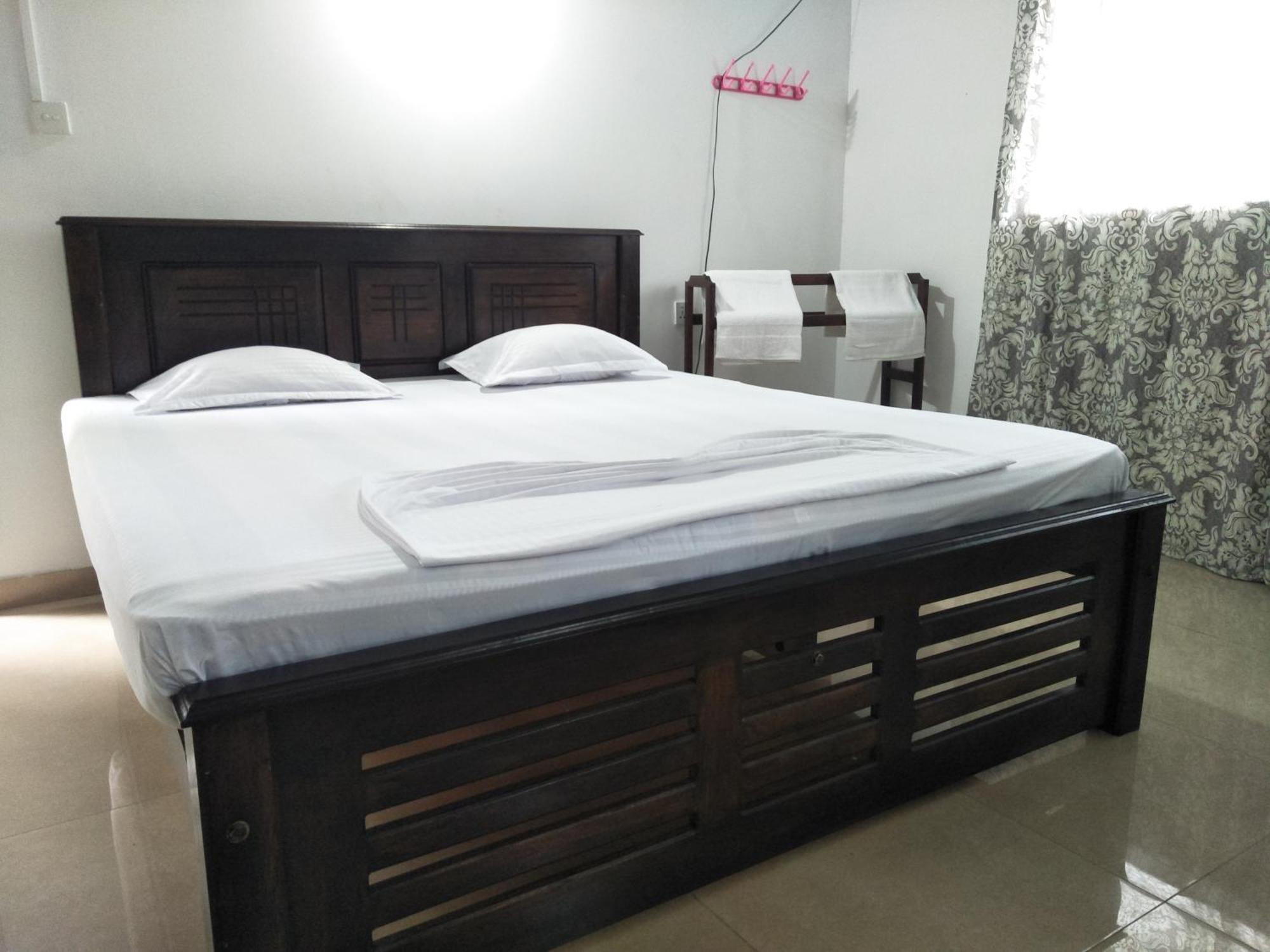 Green Cage Hotel & Restaurant Ella Ngoại thất bức ảnh
