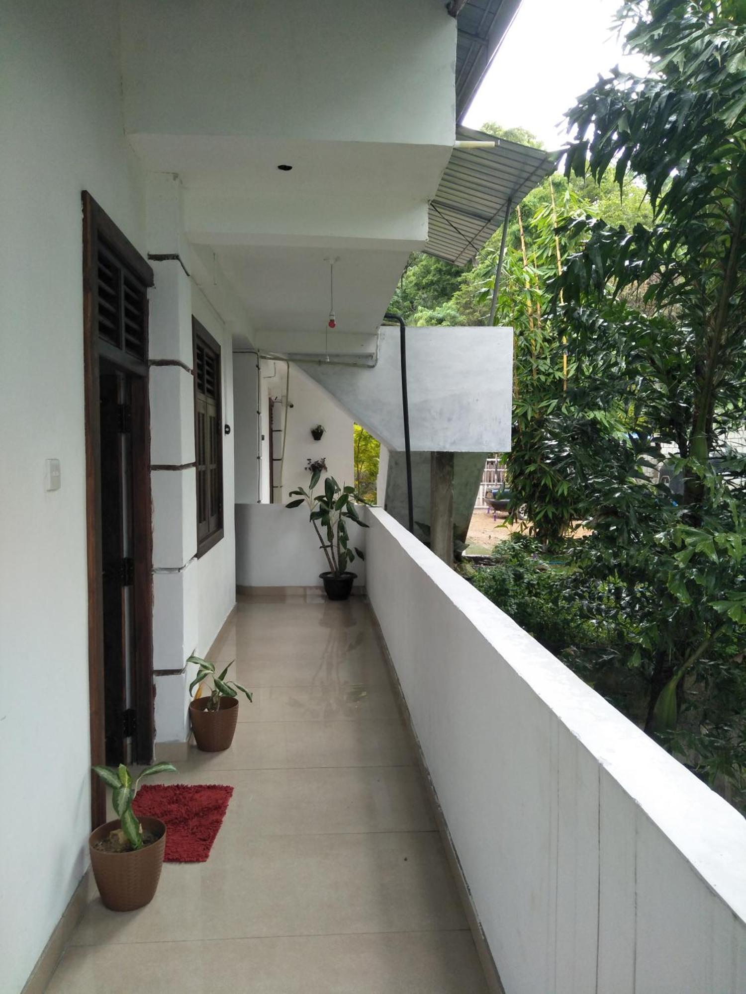 Green Cage Hotel & Restaurant Ella Ngoại thất bức ảnh