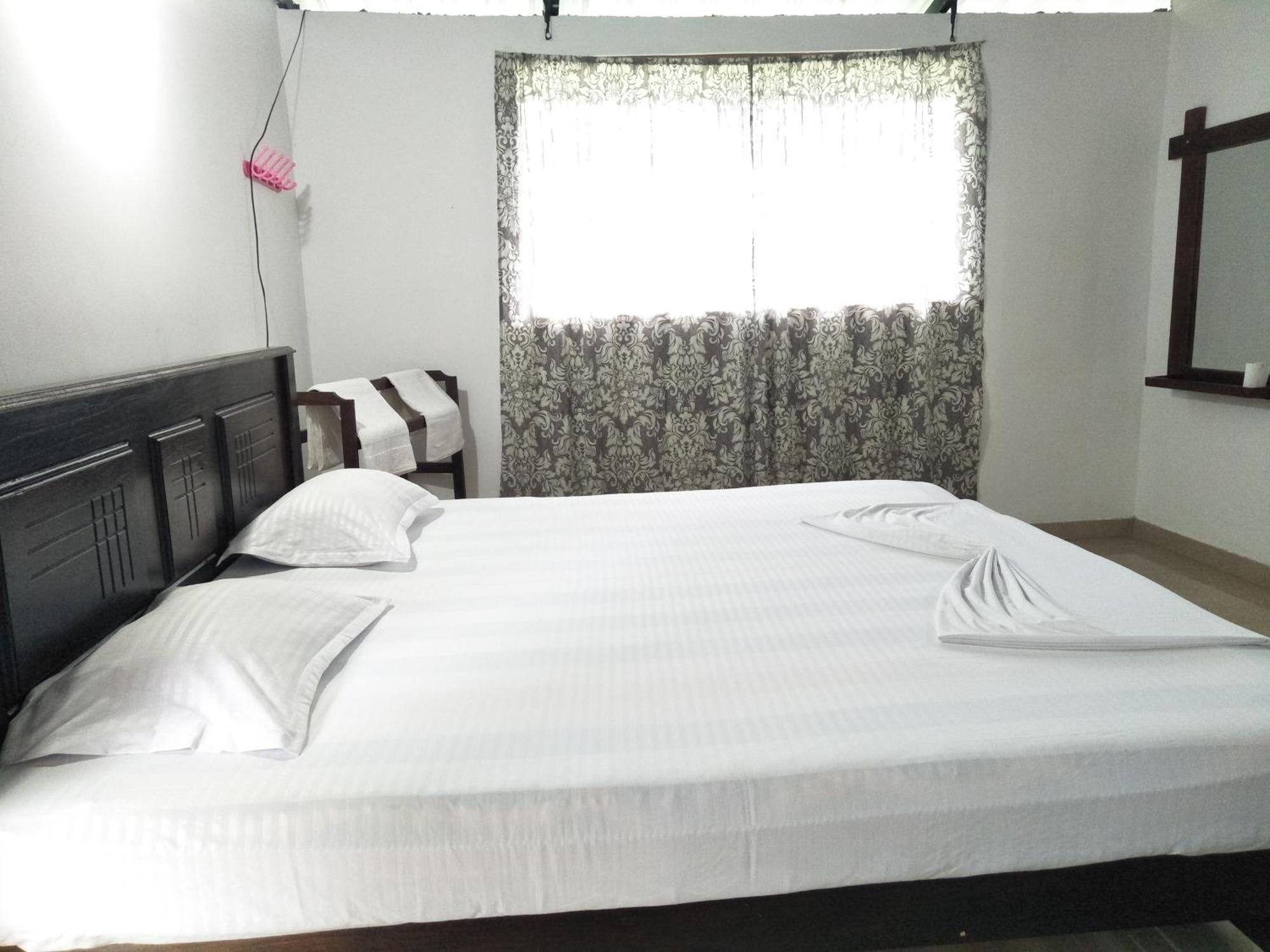 Green Cage Hotel & Restaurant Ella Ngoại thất bức ảnh