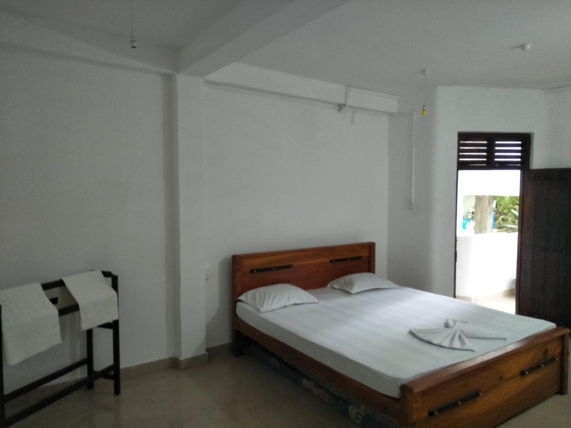 Green Cage Hotel & Restaurant Ella Ngoại thất bức ảnh